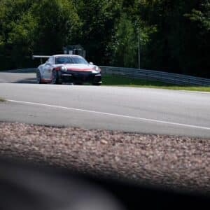 Aston Martin V12 Vantage S 1