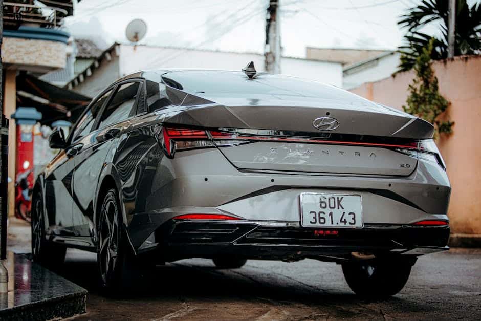 Hyundai Elantra US 4