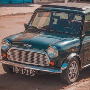 MINI Cooper 4 Door 3