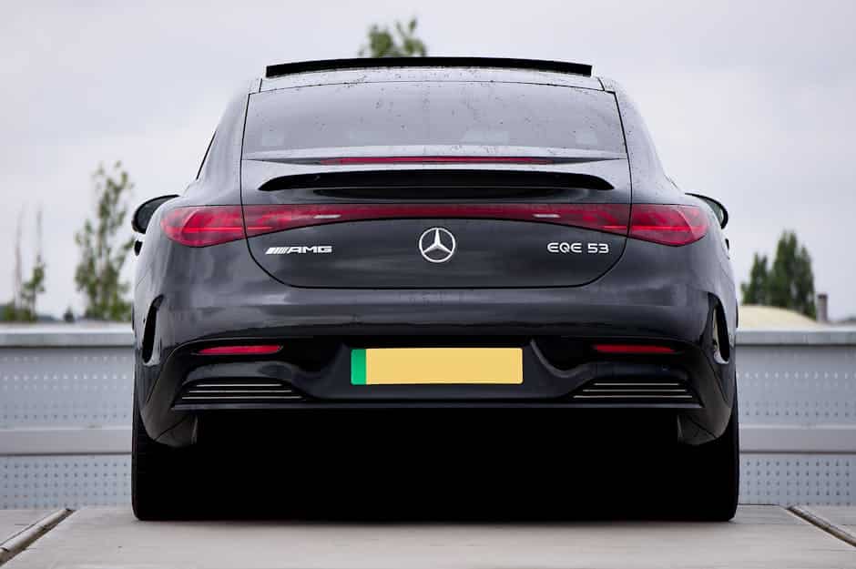 Mercedes Benz EQE Sedan 3