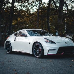 Nissan 370Z Coupe 3