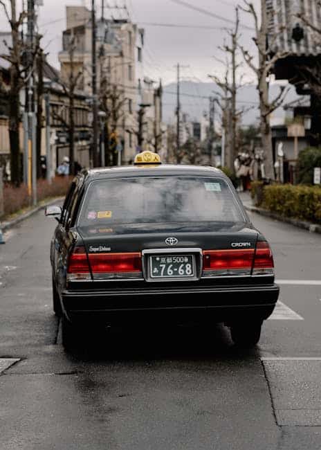 Toyota Crown Signia 2