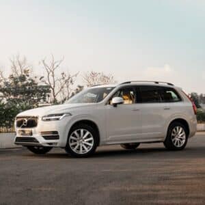 Volvo XC90 PHEV Previous Generation 3